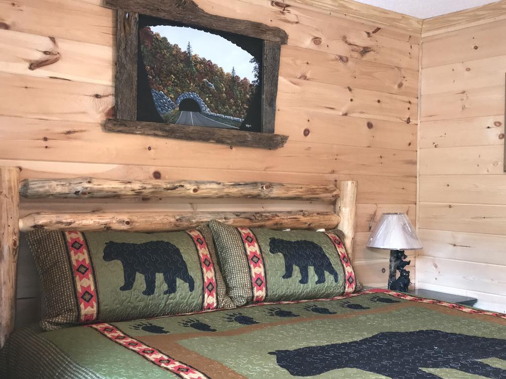Downtown Gatlinburg Apartment Esterno foto