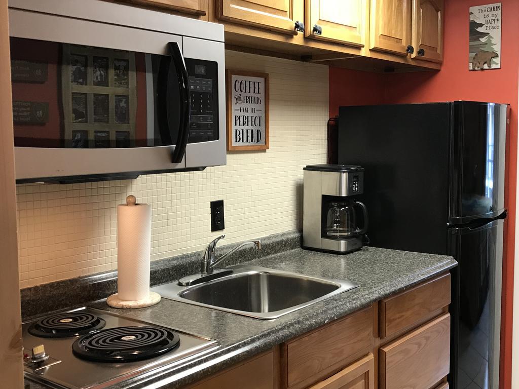 Downtown Gatlinburg Apartment Esterno foto