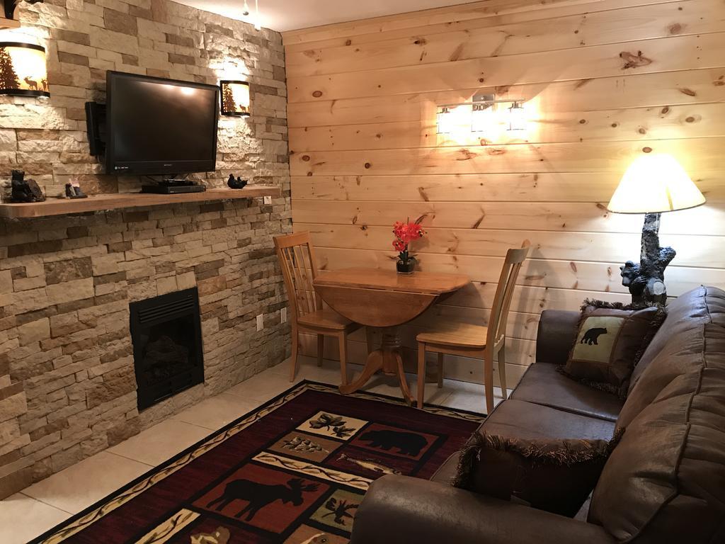 Downtown Gatlinburg Apartment Esterno foto